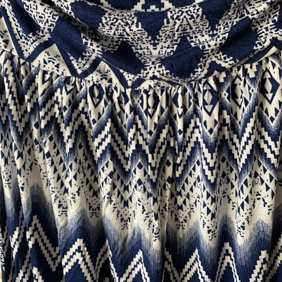 Iris Los Angeles Strapless Maxi Dress - Picture 5 of 6